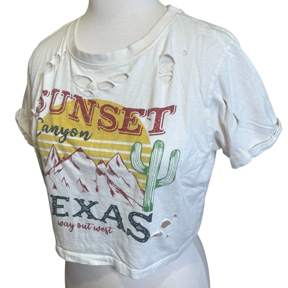White Graphic Crop Top - Picture 9 of 13